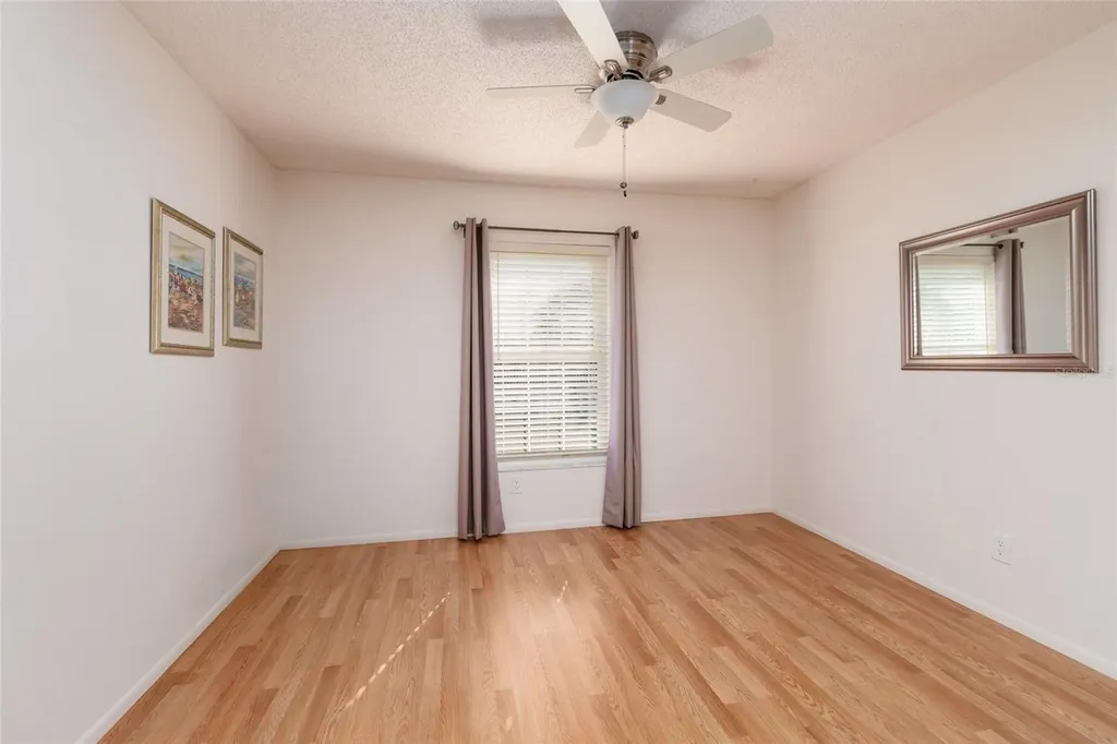 216 Sun Vista Ct S Treasure Island FL 33706