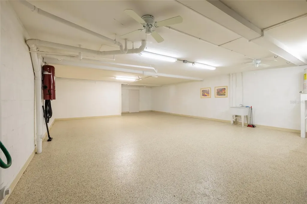216 Sun Vista Ct S Treasure Island FL 33706