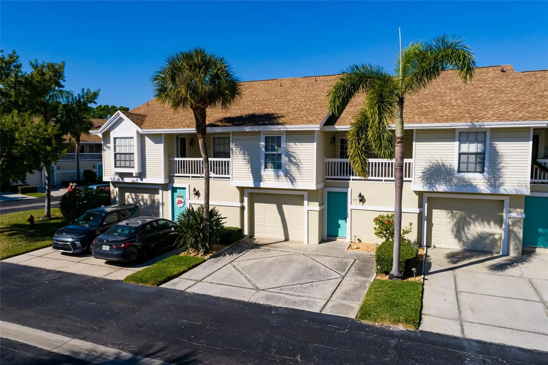 216 Sun Vista Ct S Treasure Island FL 33706