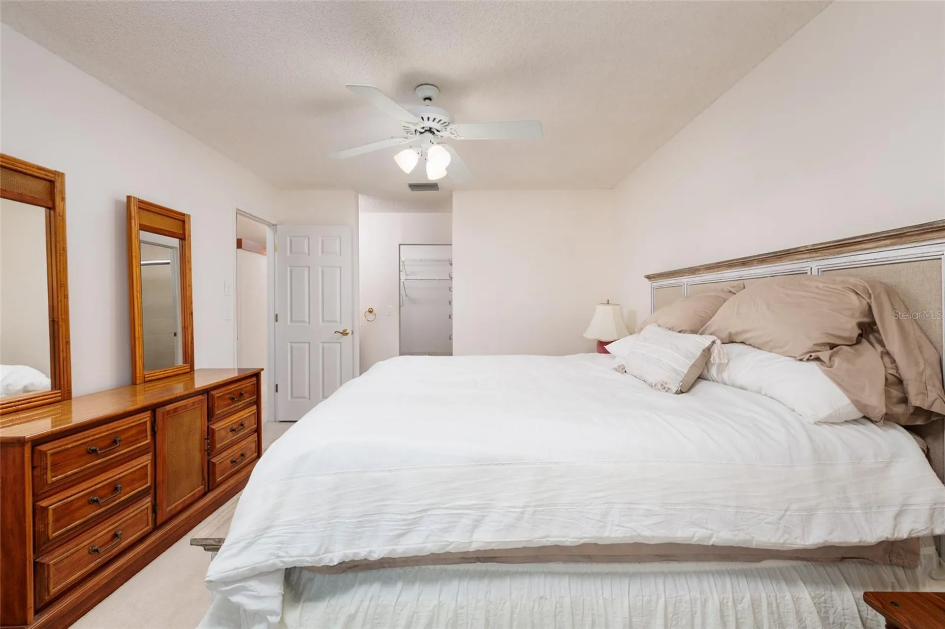 216 Sun Vista Ct S Treasure Island FL 33706