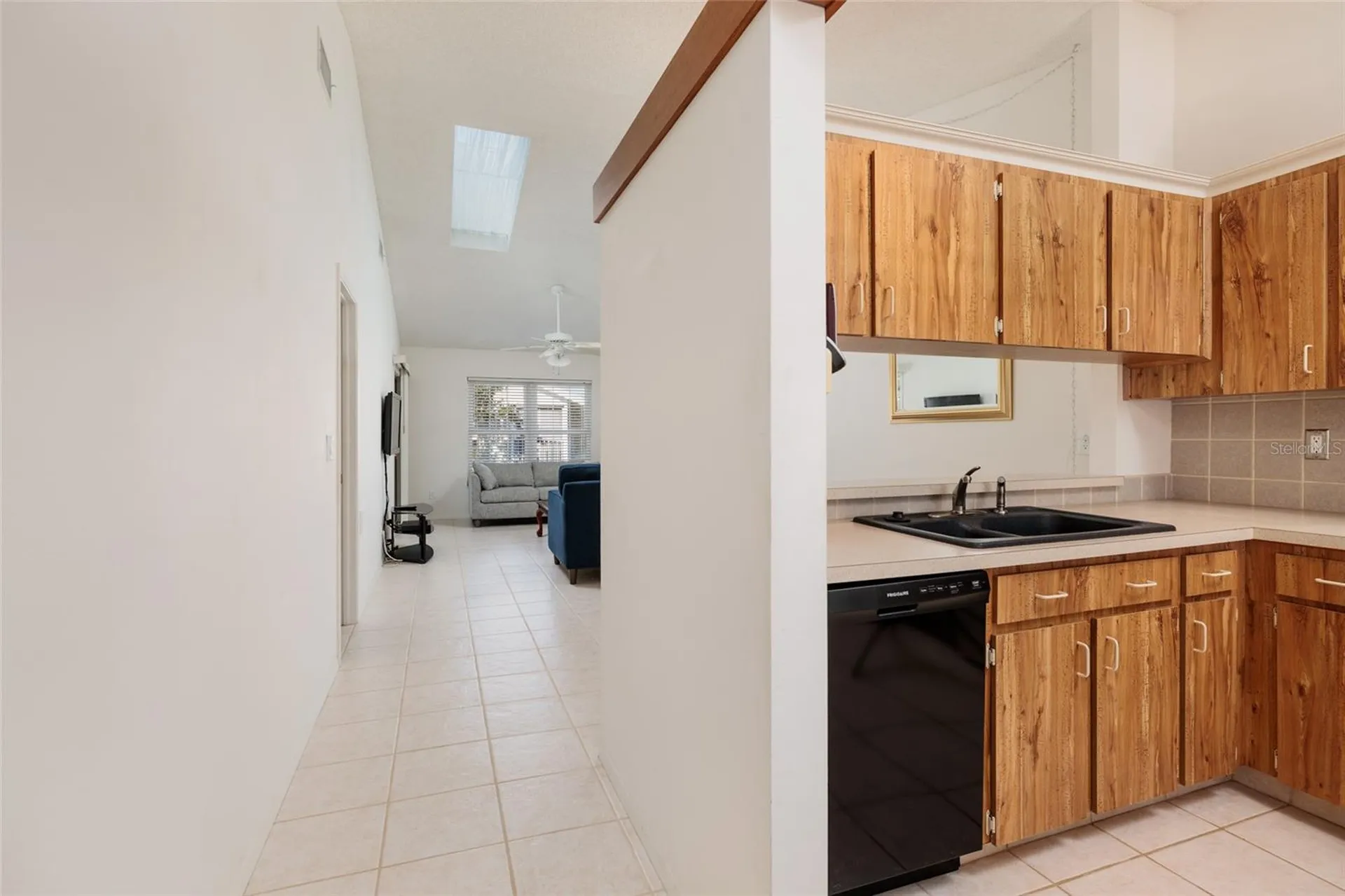 216 Sun Vista Ct S Treasure Island FL 33706