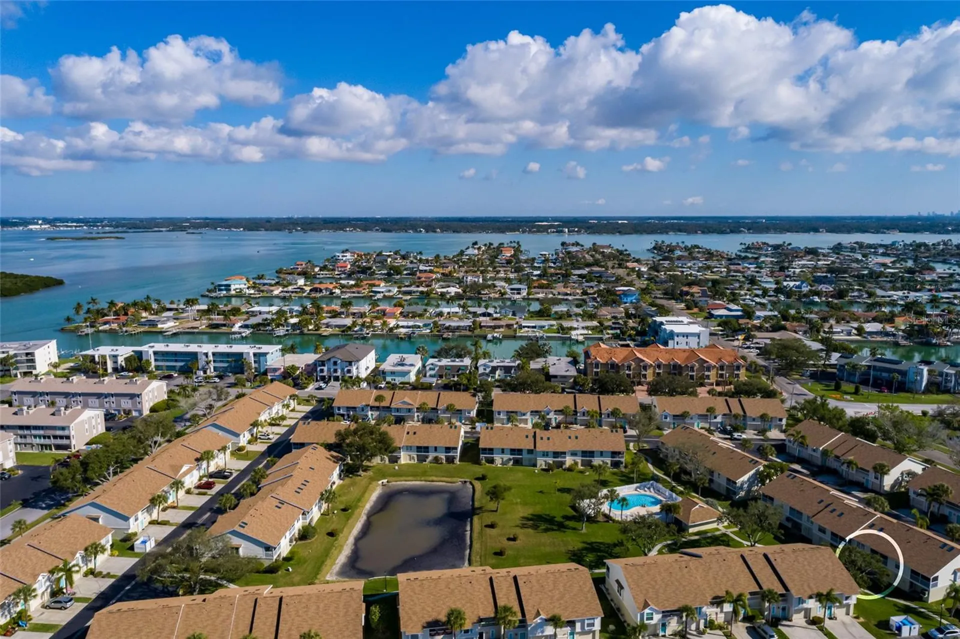 216 Sun Vista Ct S Treasure Island FL 33706