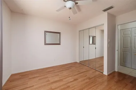 216 Sun Vista Ct S Treasure Island FL 33706