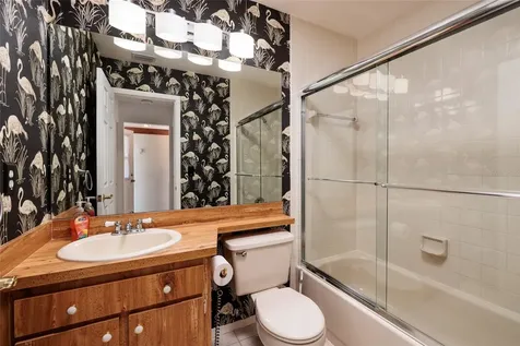 216 Sun Vista Ct S Treasure Island FL 33706