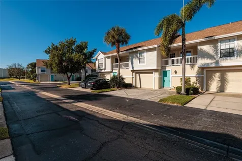 216 Sun Vista Ct S Treasure Island FL 33706