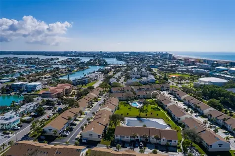 216 Sun Vista Ct S Treasure Island FL 33706