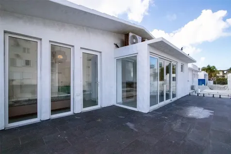 2073 Cacique Street San Juan PR 00911