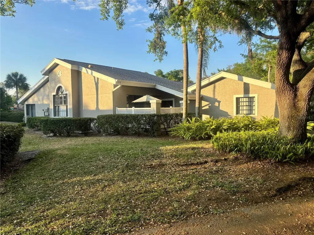 5531 Hampstead Heath Sarasota FL 34235