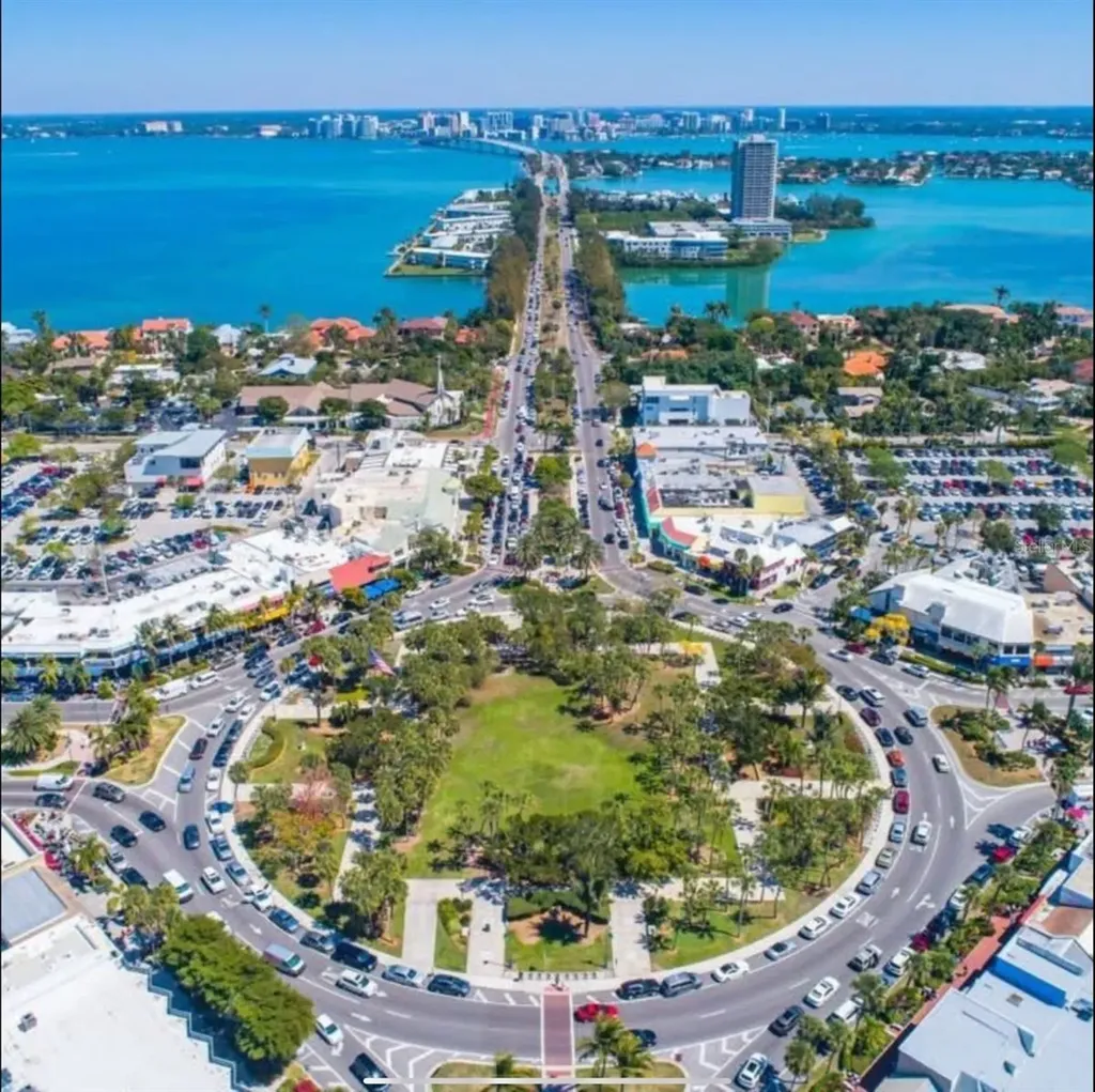 5531 Hampstead Heath Sarasota FL 34235
