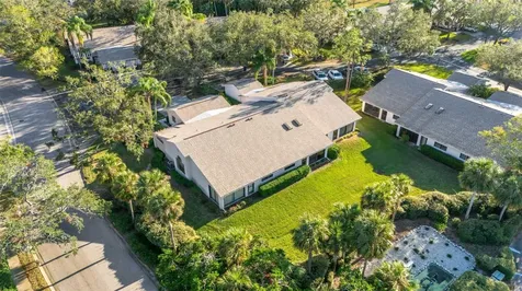 5531 Hampstead Heath Sarasota FL 34235