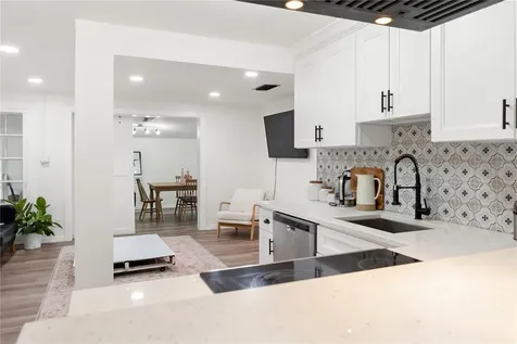 4105 Rockefeller Avenue Sarasota FL 34231