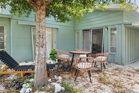 4105 Rockefeller Avenue Sarasota FL 34231