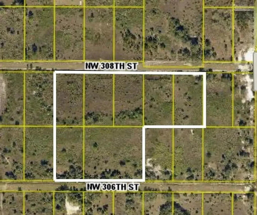 17065 NW 306th Street Okeechobee FL 34972