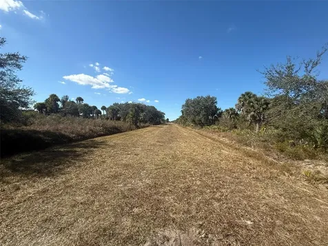17065 NW 306th Street Okeechobee FL 34972
