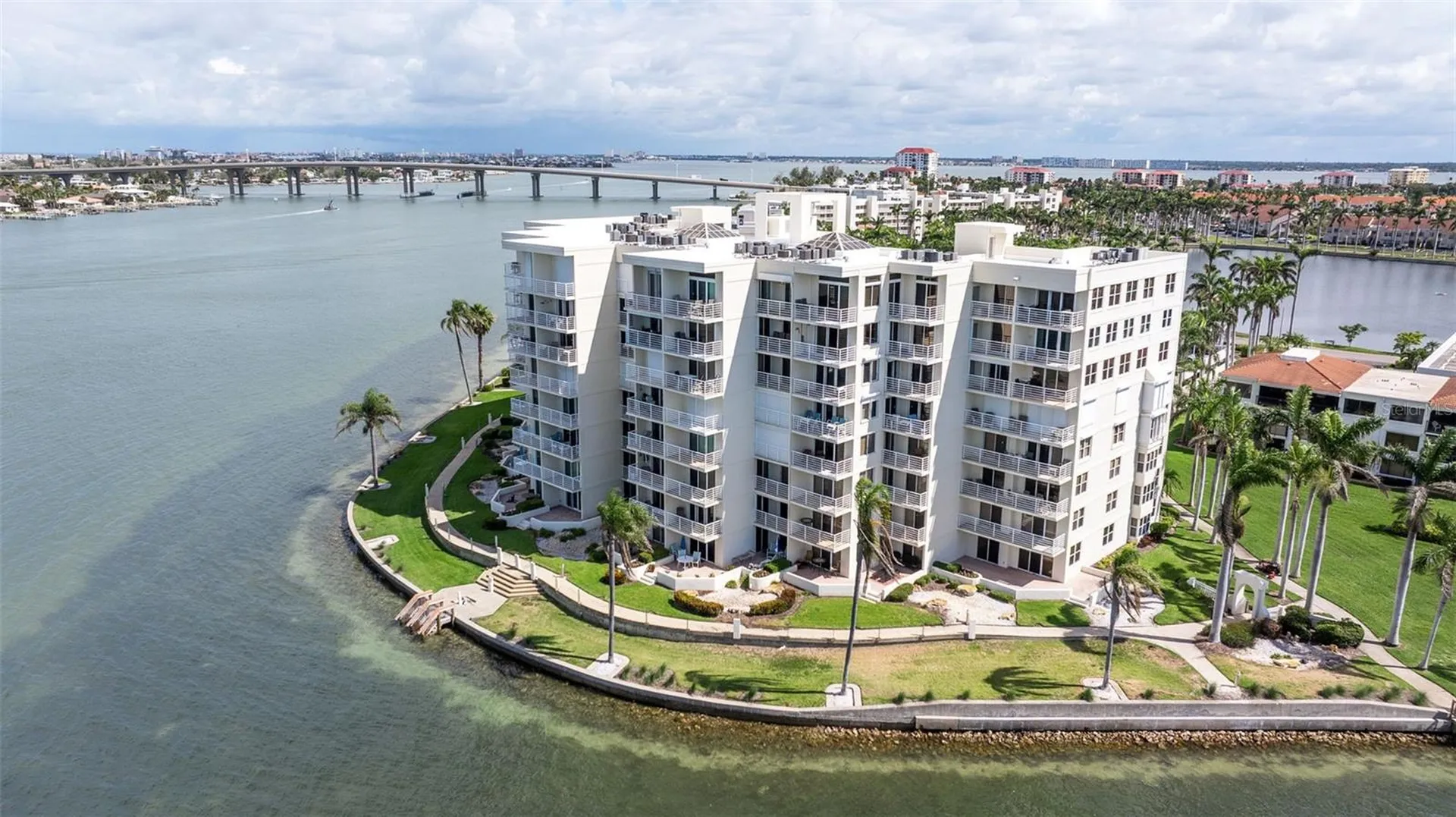 6105 Bahia Del Mar Circle St Petersburg FL 33715