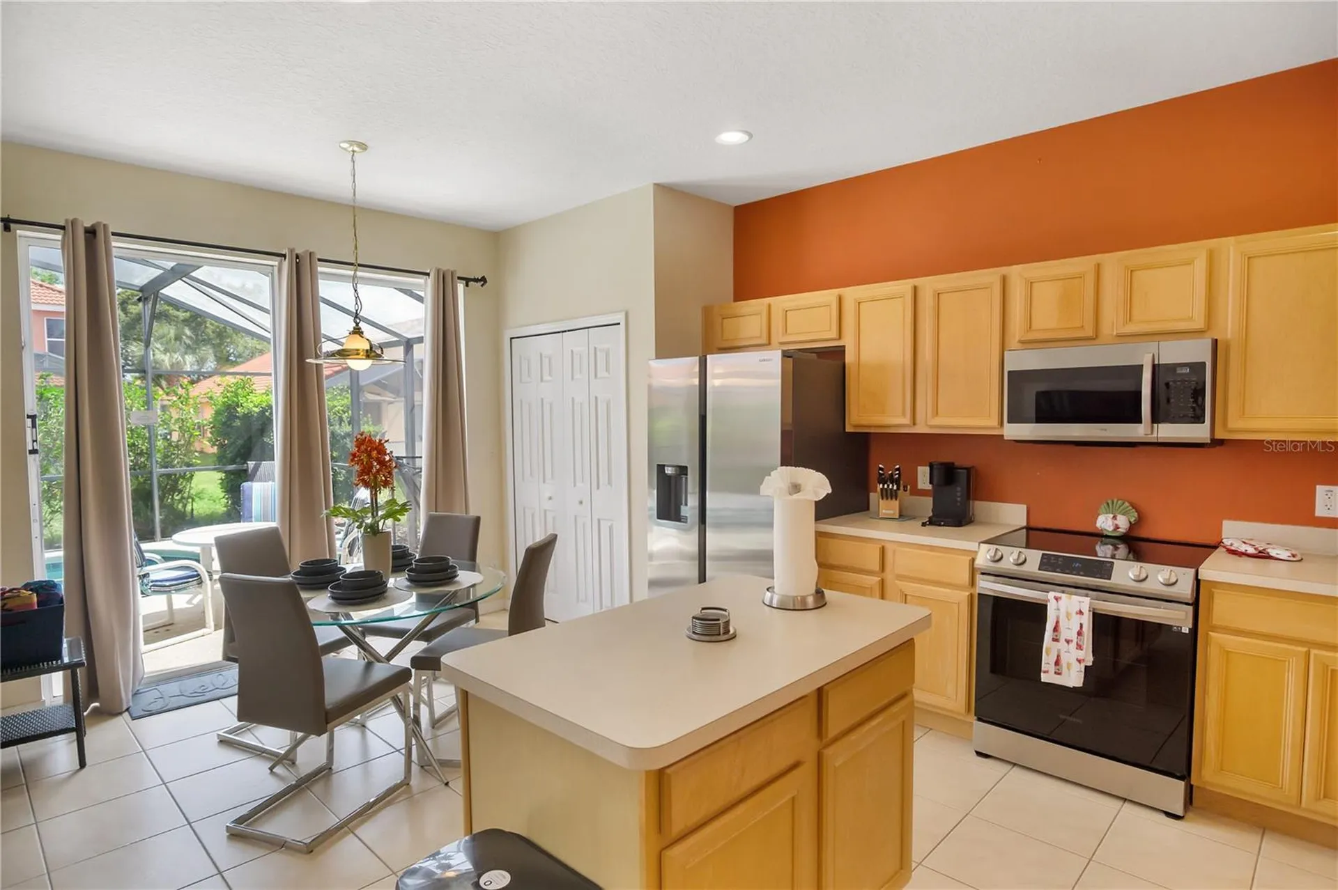 134 Sevilla Avenue Davenport FL 33897