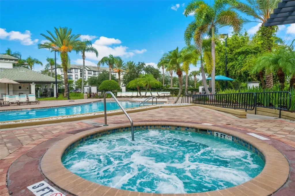 5049 Shoreway Loop Orlando FL 32819