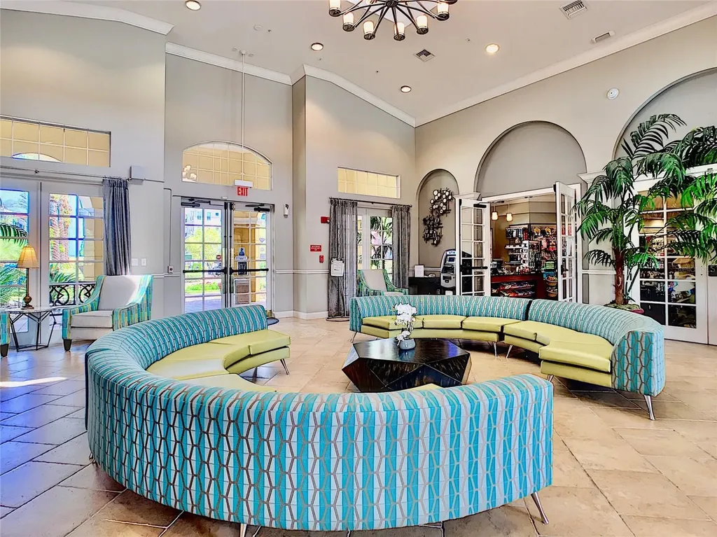 5049 Shoreway Loop Orlando FL 32819