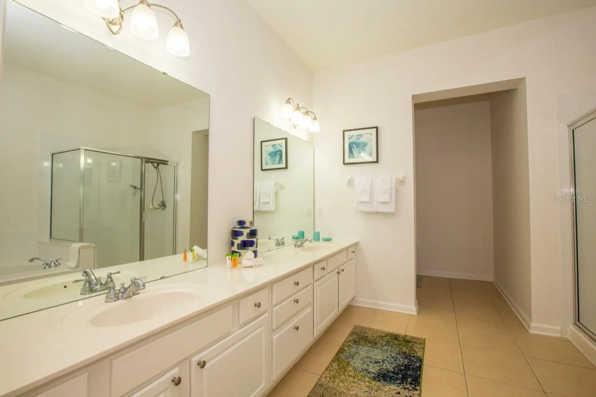 5049 Shoreway Loop Orlando FL 32819