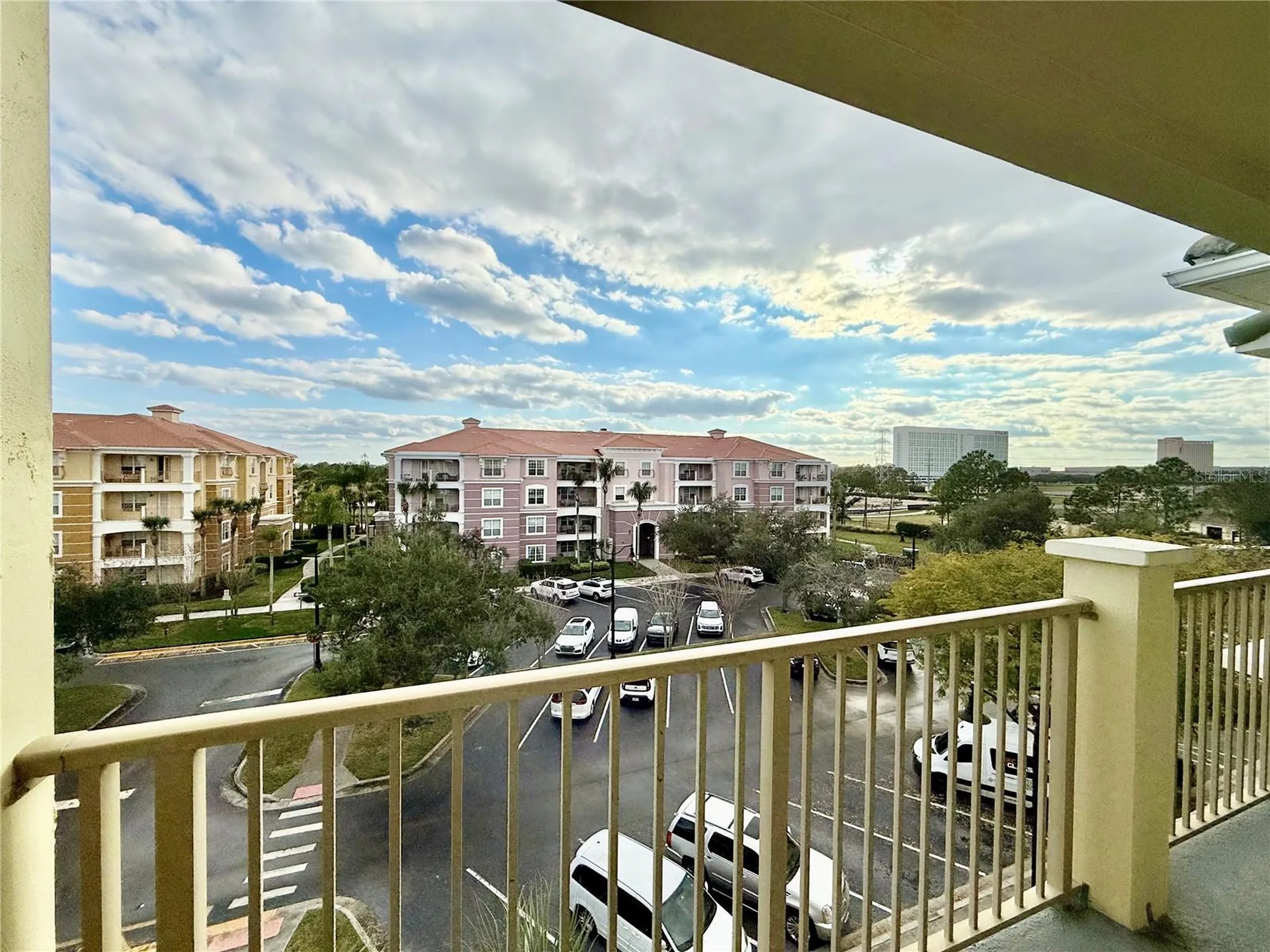 5049 Shoreway Loop Orlando FL 32819