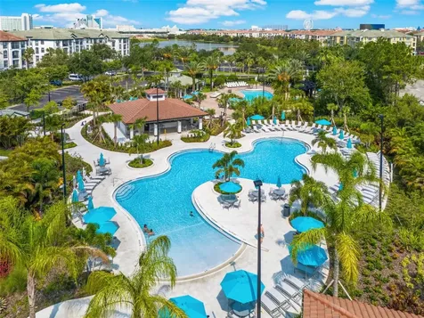 5049 Shoreway Loop Orlando FL 32819