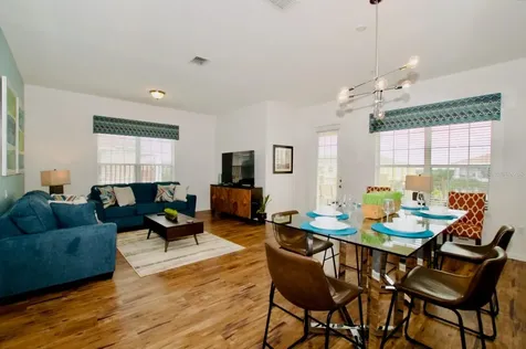 5049 Shoreway Loop Orlando FL 32819
