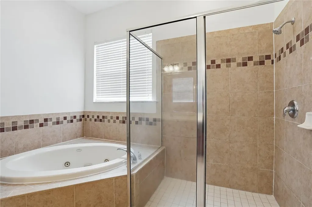5402 Coral Shell Way Apollo Beach FL 33572