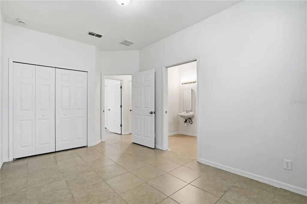 5402 Coral Shell Way Apollo Beach FL 33572