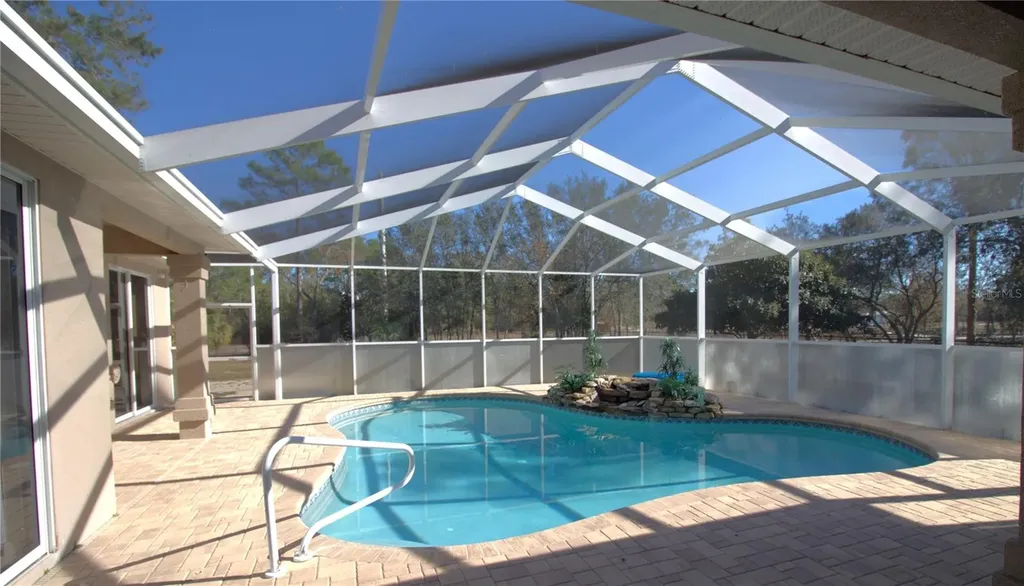 8476 Madrid Road Weeki Wachee FL 34613