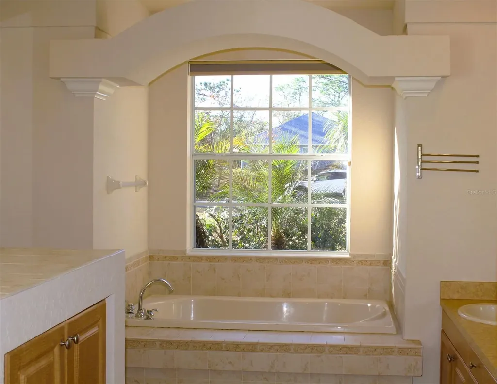 8476 Madrid Road Weeki Wachee FL 34613