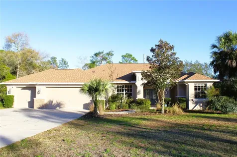 8476 Madrid Road Weeki Wachee FL 34613