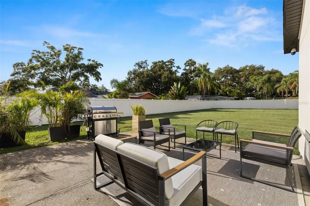 1008 Michigan Boulevard Dunedin FL 34698