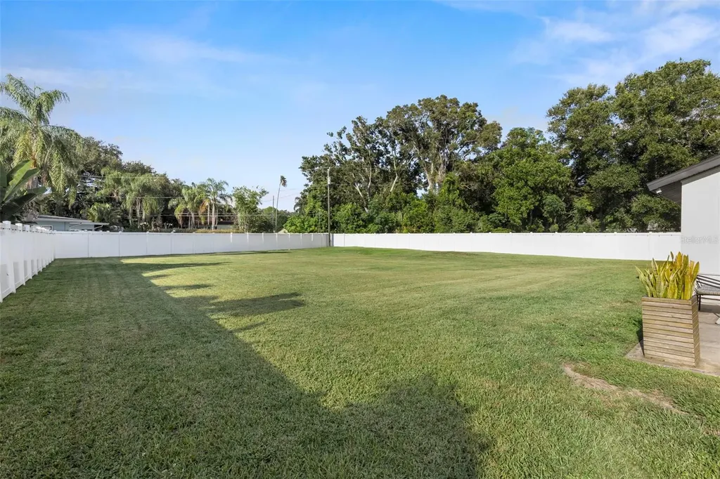 1008 Michigan Boulevard Dunedin FL 34698