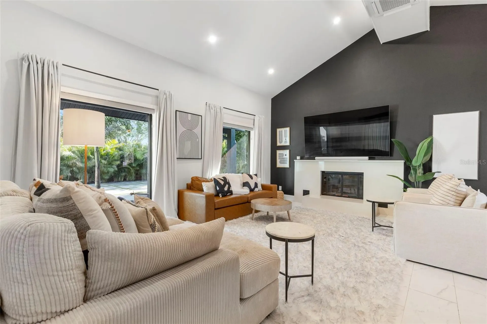 1008 Michigan Boulevard Dunedin FL 34698