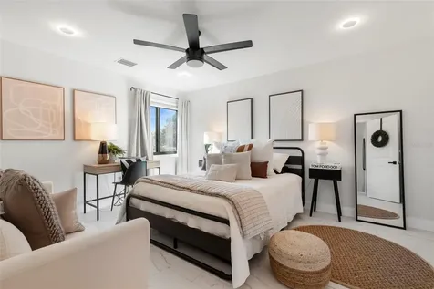 1008 Michigan Boulevard Dunedin FL 34698
