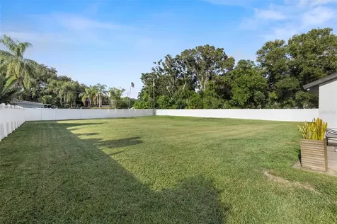 1008 Michigan Boulevard Dunedin FL 34698