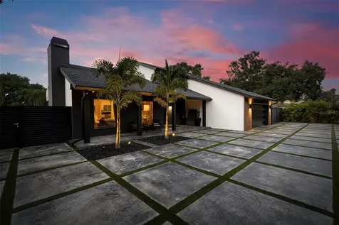 1008 Michigan Boulevard Dunedin FL 34698