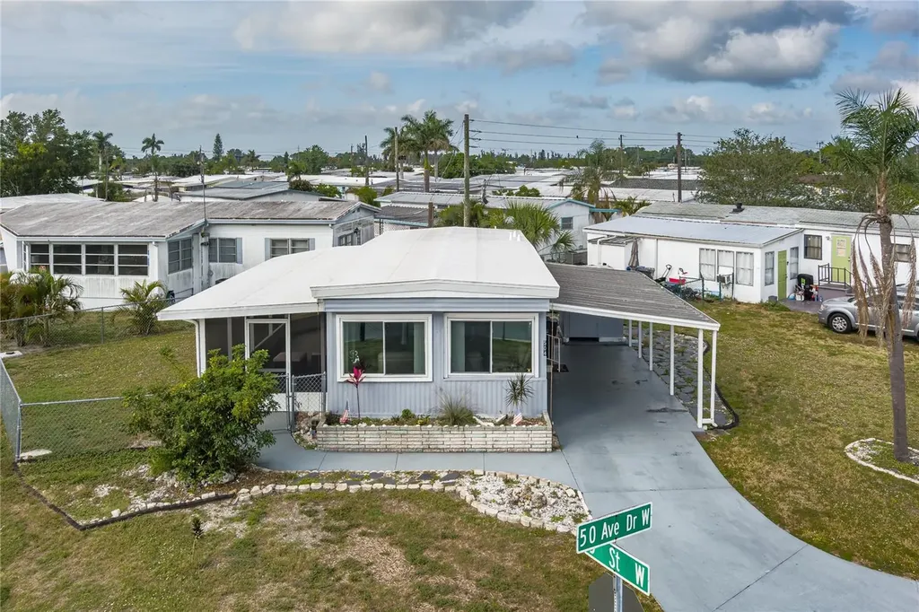 504 50th Avenue Drive W Avenue W Bradenton FL 34207