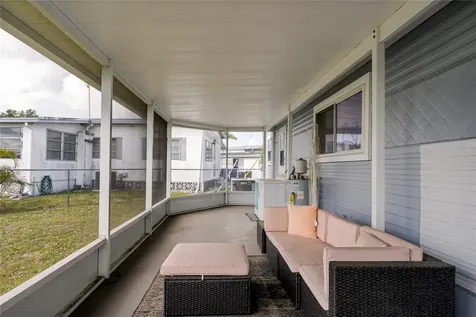 504 50th Avenue Dr W Bradenton FL 34207