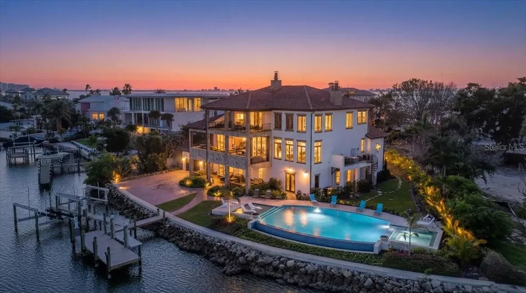 315 S Shore Drive Sarasota FL 34234
