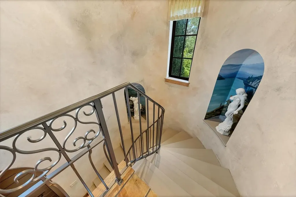 315 S Shore Drive Sarasota FL 34234