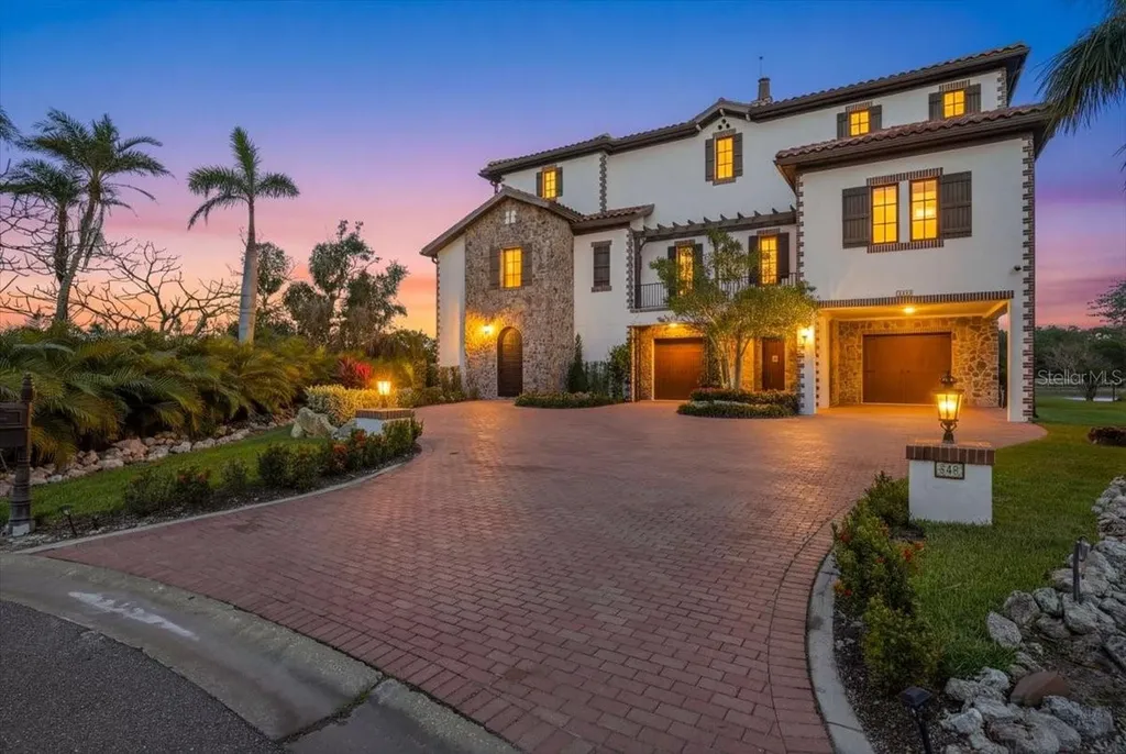 315 S Shore Drive Sarasota FL 34234