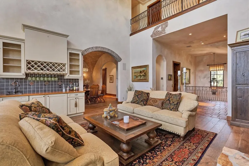 315 S Shore Drive Sarasota FL 34234