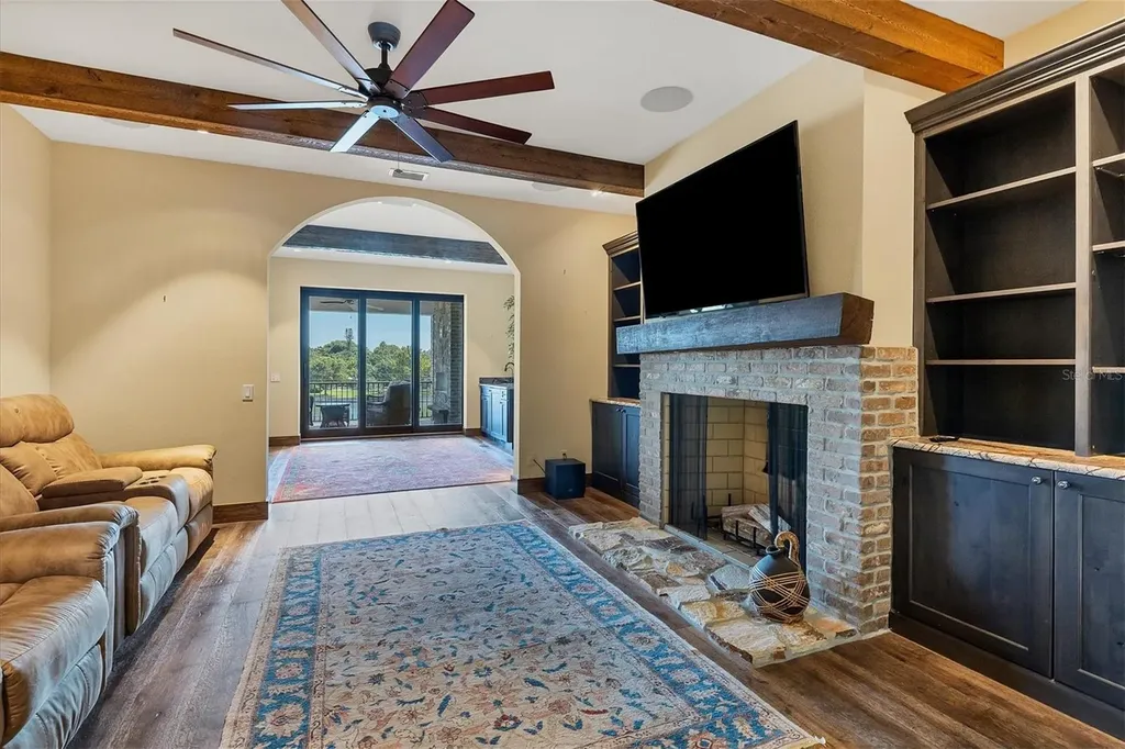 315 S Shore Drive Sarasota FL 34234