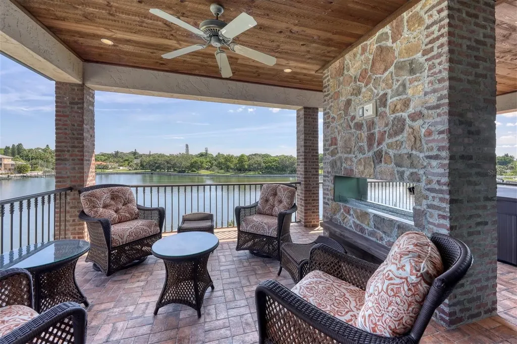 315 S Shore Drive Sarasota FL 34234