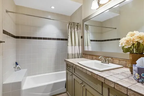 315 S Shore Drive Sarasota FL 34234