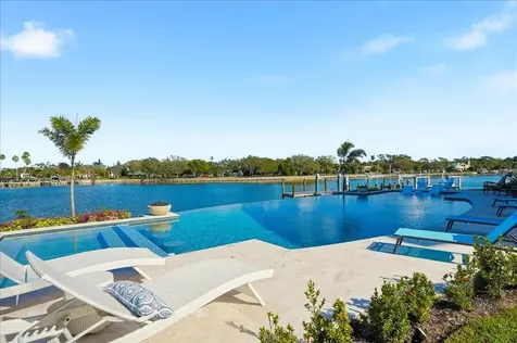 315 S Shore Drive Sarasota FL 34234