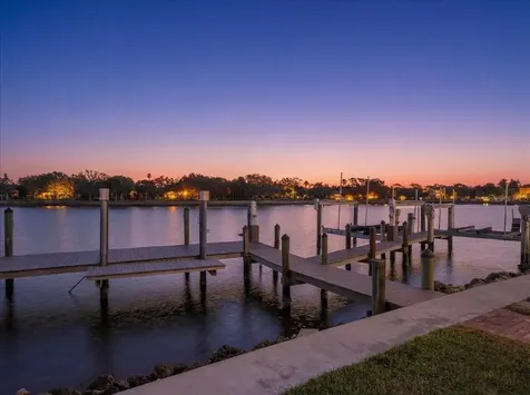 315 S Shore Drive Sarasota FL 34234