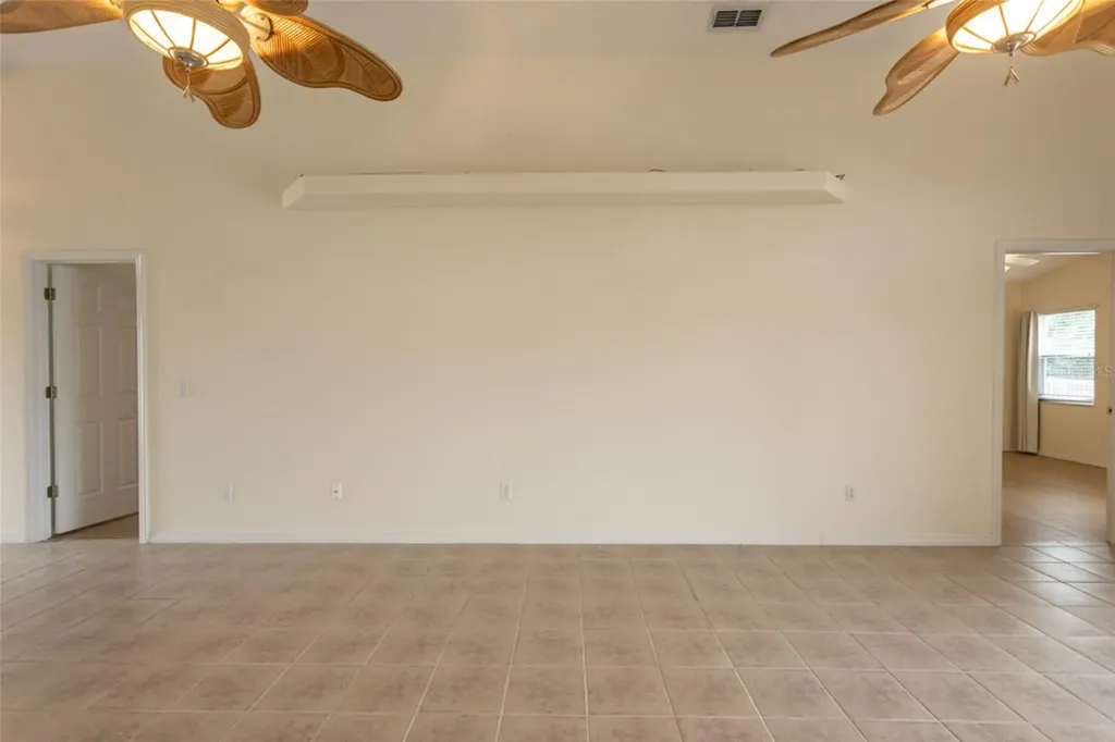 21 Comanche Court Palm Coast FL 32137