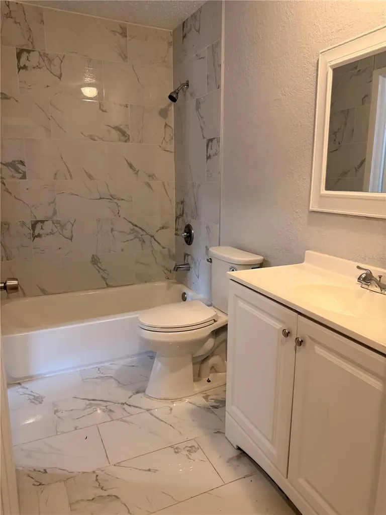 3956 Versailles Drive Orlando FL 32808